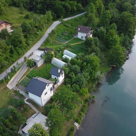 Vikendica Pored Drine Foca Handici Luaran gambar